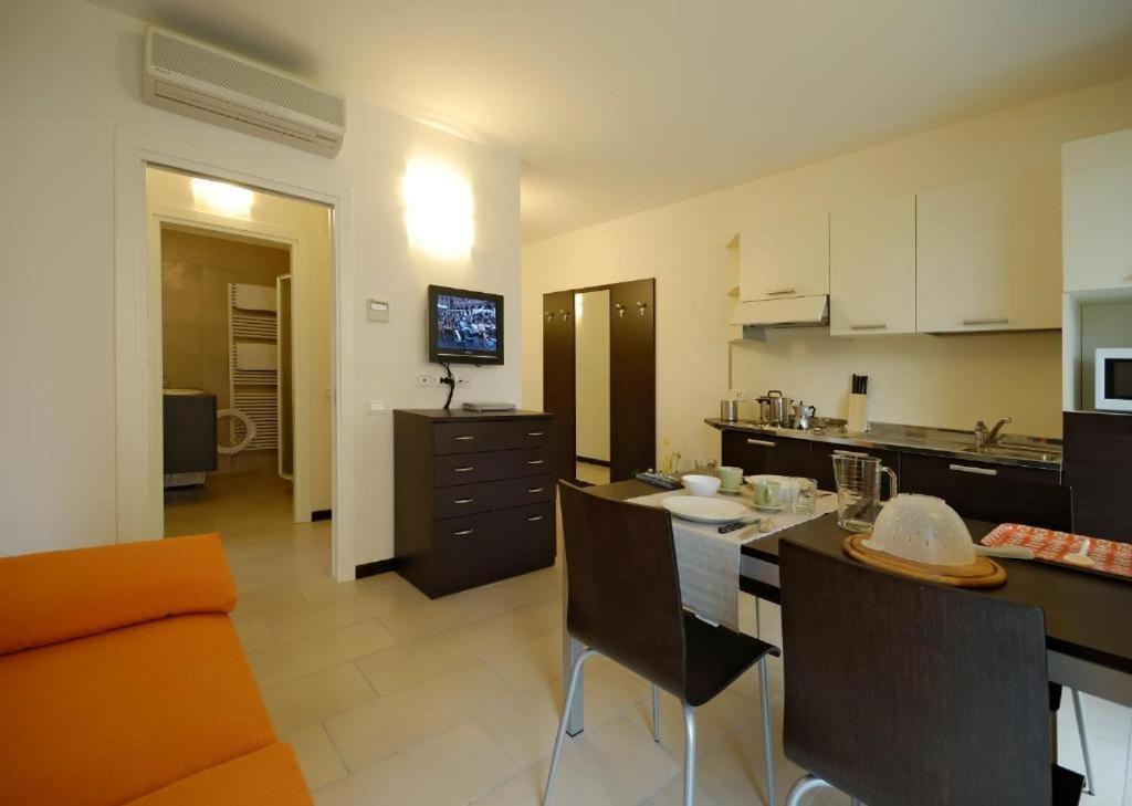 Casa Piccola Fewo Torbole Sul Garda ภายนอก รูปภาพ